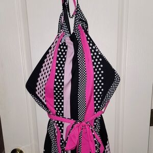 Chic Pink and Black Patterned Dress